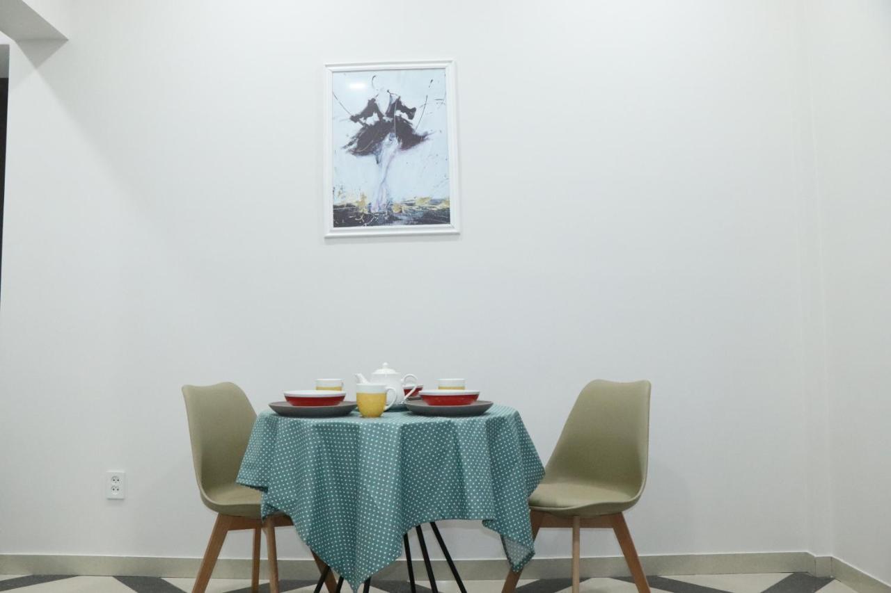 Mika Hotel Almaty Ngoại thất bức ảnh