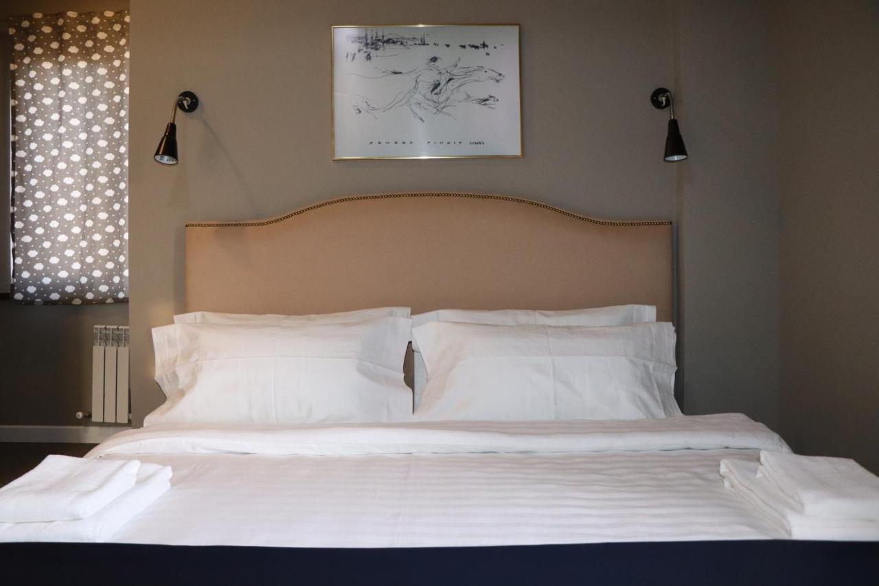 Mika Hotel Almaty Ngoại thất bức ảnh