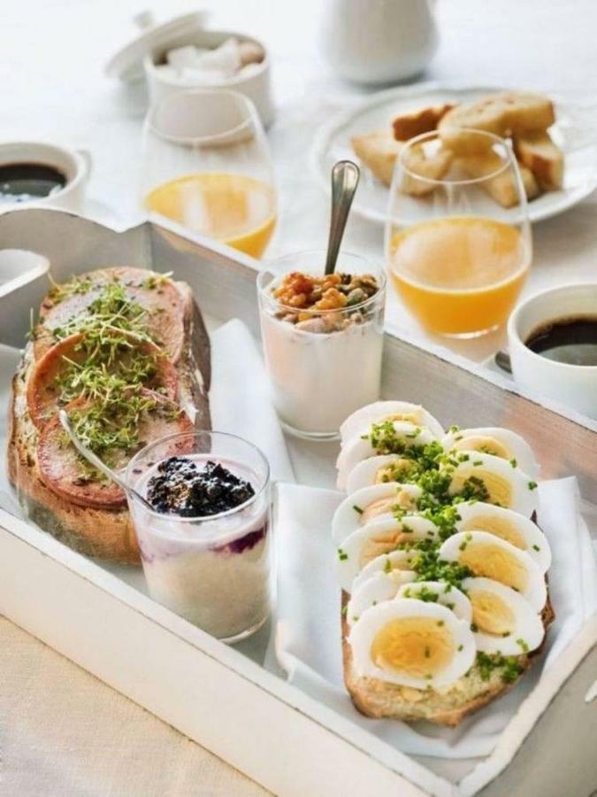 Mika Hotel Almaty Ngoại thất bức ảnh